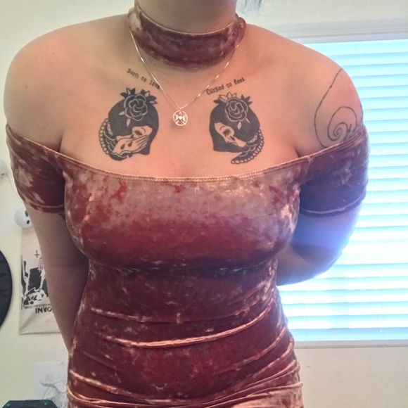 gold velvet mini choker dress - Picture 7 of 8